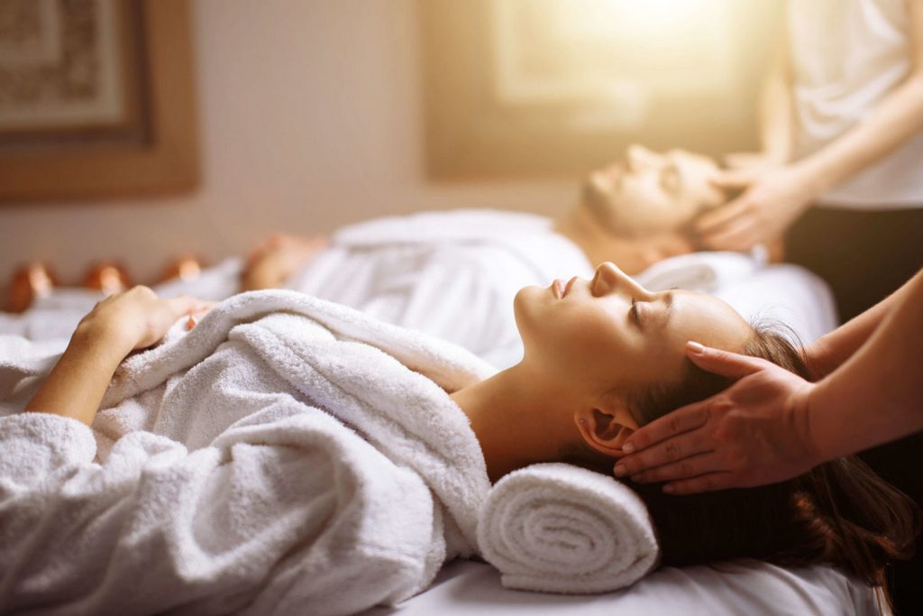 What are the advantages of a conventional Thai massage? What are the advantages of a conventional Thai massage?